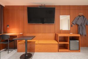 Monolith Hotel Cheonan