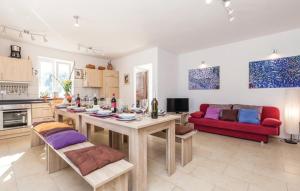 Gorgeous sea-view VillaSol with pool & BBQ