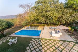ELIVAAS Casa Mocha - Exquisite 5BHK Retreat with Pvt Pool & Verandah