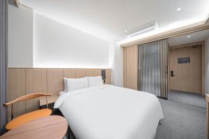 Hound Hotel DaeGu