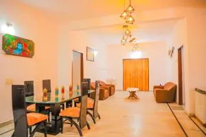 Venus farm - Bhundsi