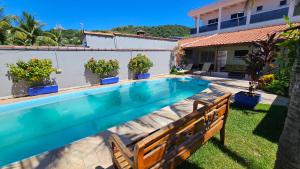 Casa com piscina - Praia do Pernambuco