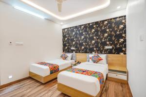FabHotel Vasatiya Hotel & Suites