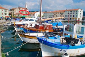 Bellavista Attic Apartment 