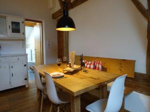 Apartment in Stans near Wolfsklamm River