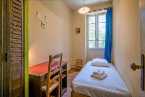 Appartements Maison Eugene centre-ville piscine jardin fibre garage : Maison de Ville 3 Chambres