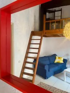 The Colourful Cottage - Goníai