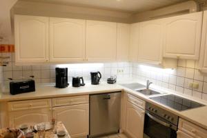 "Im Eichenhof" Whg 1 - idyllische Dorflage Nähe Grömitz! Jetzt mit WLAN!