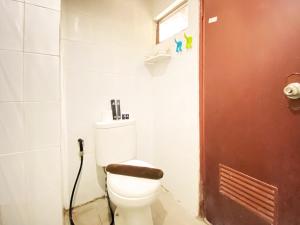 Fancy Designed 2BR at Gateway Ahmad Yani Cicadas Apartment By Travelio