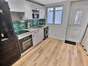 Appartements Maisonette Cozy, Neuf, Centre-ville, Wifi : photos des chambres