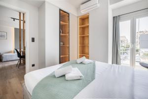 Brisk - Chic 1 Bedroom Apartment in Athens