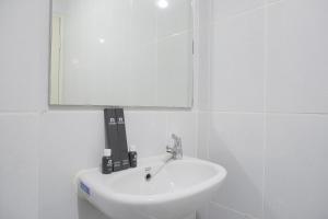 Comfort 2BR at 20th Floor Tokyo Riverside PIK 2 Apartment By Travelio