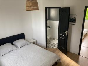 Villas House with pool : photos des chambres