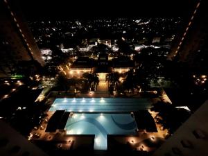 Staycation Near SM North Edsa l with 100 MBPS WiFi