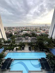 Staycation Near SM North Edsa l with 100 MBPS WiFi