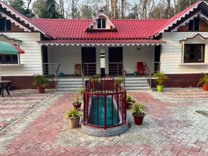 Resort in Jaldapara Madarihat