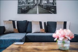 Modern & Cozy 3BR House - Sleeps 8