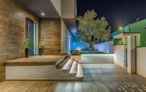 Palatium III - sea view