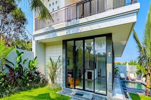 Dajan Dukuh Villa - 2 Bedroom Villa with Minimum Stay 2 Night