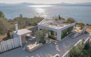 Elia Cove Luxury Villas & Residences