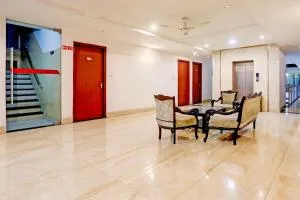 Super Townhouse City Centre Road formerly Royal Inn - Gwalior