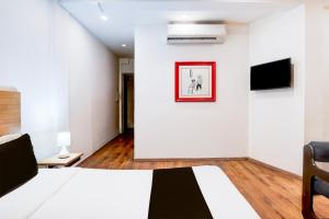 Super Townhouse Nagpur Railway Station formerly Orient Avenue