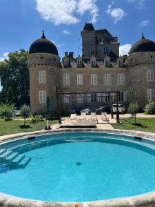 Appart'hotels Chateau d-Aynac : Suite