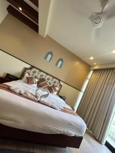 Satvik Hotel And Restaurant
