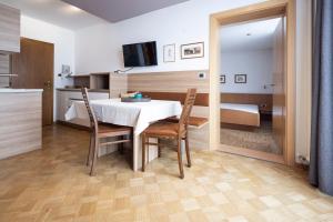 Waldelerhof- Appartements in Meransen