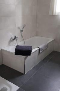 VILLA BERGAUF, Studio Apartment König Ludwig II Kini INKL KÖNIGSCARD !!