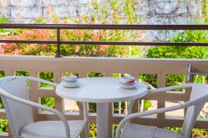 Primavera Beach Hotel Studios & Apartments