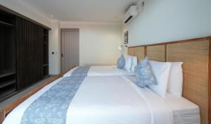 Twin Villas Drupadi 8BR Seminyak by Exotic Bali Properties