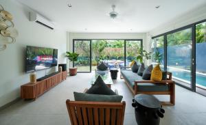 Twin Villas Drupadi 8BR Seminyak by Exotic Bali Properties