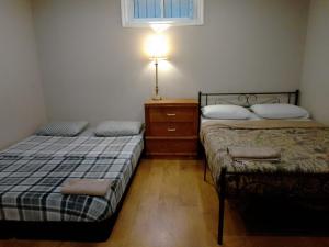 Cosy Romantic and Cost Effective Stay in Kitchener