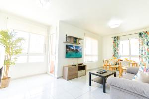 PLAYA LEVANTE céntrico y con Parking By Aloha Palma