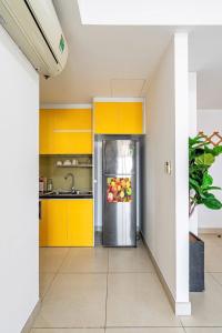 Solena Landmark Riverside Apartment