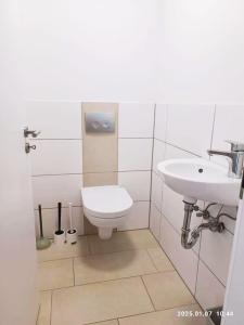 Neues 3ZimerHaus Düsseldorf Airport &Messe