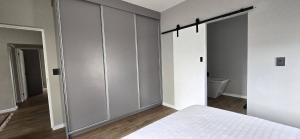 Seaside Retreat in Langebaan with Hot Tub and BBQ