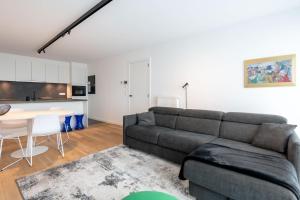 New apartment close to the beach with garage