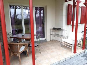 Appartements DOMAINE DES PINS SARL LTS Patrimoine : photos des chambres