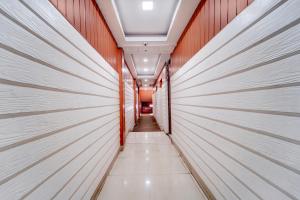 Hotel O Vadanappally Thrissur