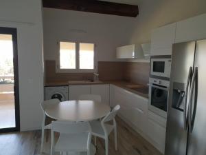 Appartement Playa del Oro résidence avec grande piscine et vue mer