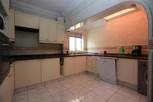 Luxurious Violet Villa