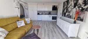 Tropical Leaves Puerto de la Cruz Tenerife