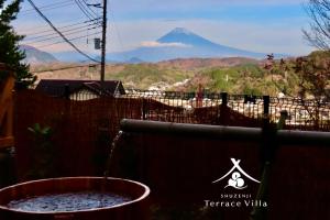 修善寺テラスヴィラ 富士山ビューのプライベートヴィラ バレルサウナ付