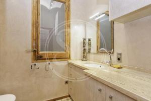 Practico apartamento en Gracia