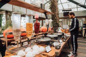 Kasauli Hills Resort