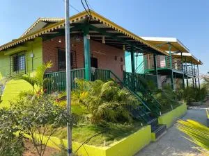 Casa Green Restaurant and Resort - Mahirāvani