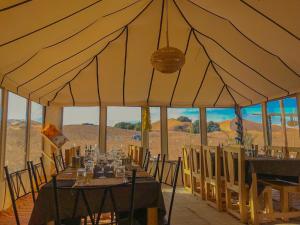 Tenere desert luxury camp
