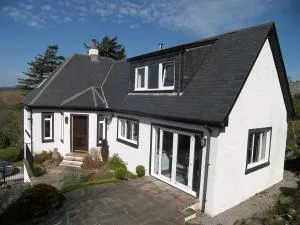 Lonsdale - Mainsriddle